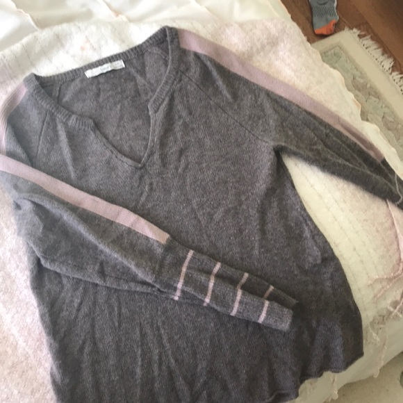 Cashmere Brown and Pink Sweater - Picture 2 of 2